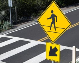 Ideas to Avoid Car Accidents Between Pedestrians and Drivers