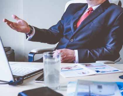 Why It's Beneficial To Go To A Broker Office To Buy Insurance